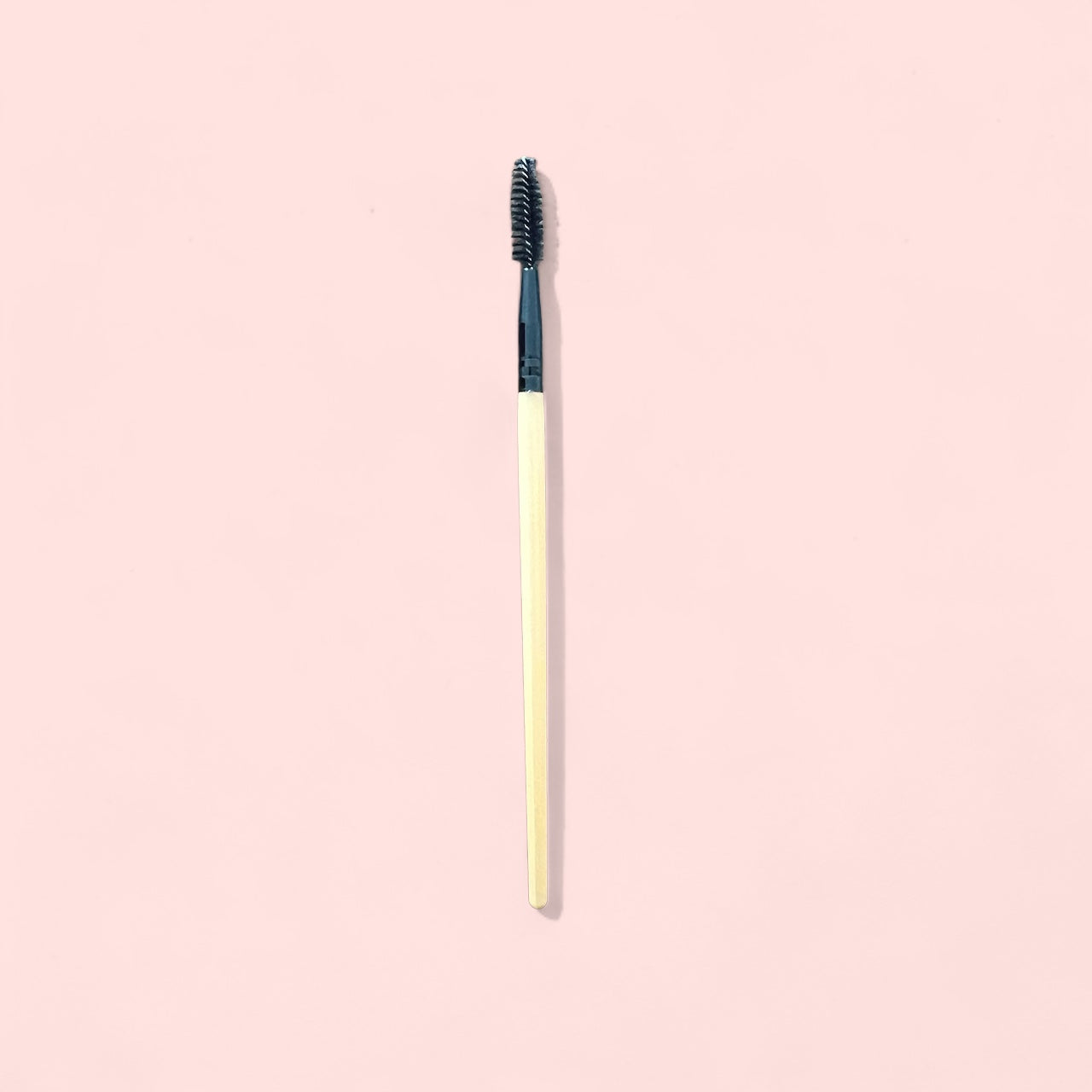 Pinceau brosse à sourcils et cils